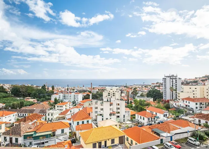 Centre Retreat By Homie * Funchal